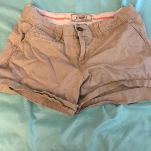 Old navy khaki shorts